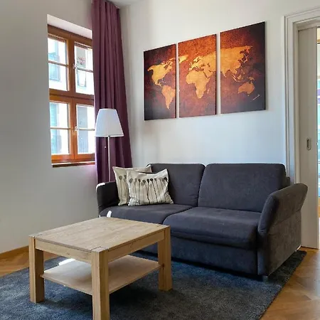 Grosszuegiges Mit Blick Zur Frauenkirche *