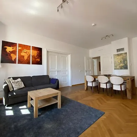 Apartment Grosszuegiges Mit Blick Zur Frauenkirche *